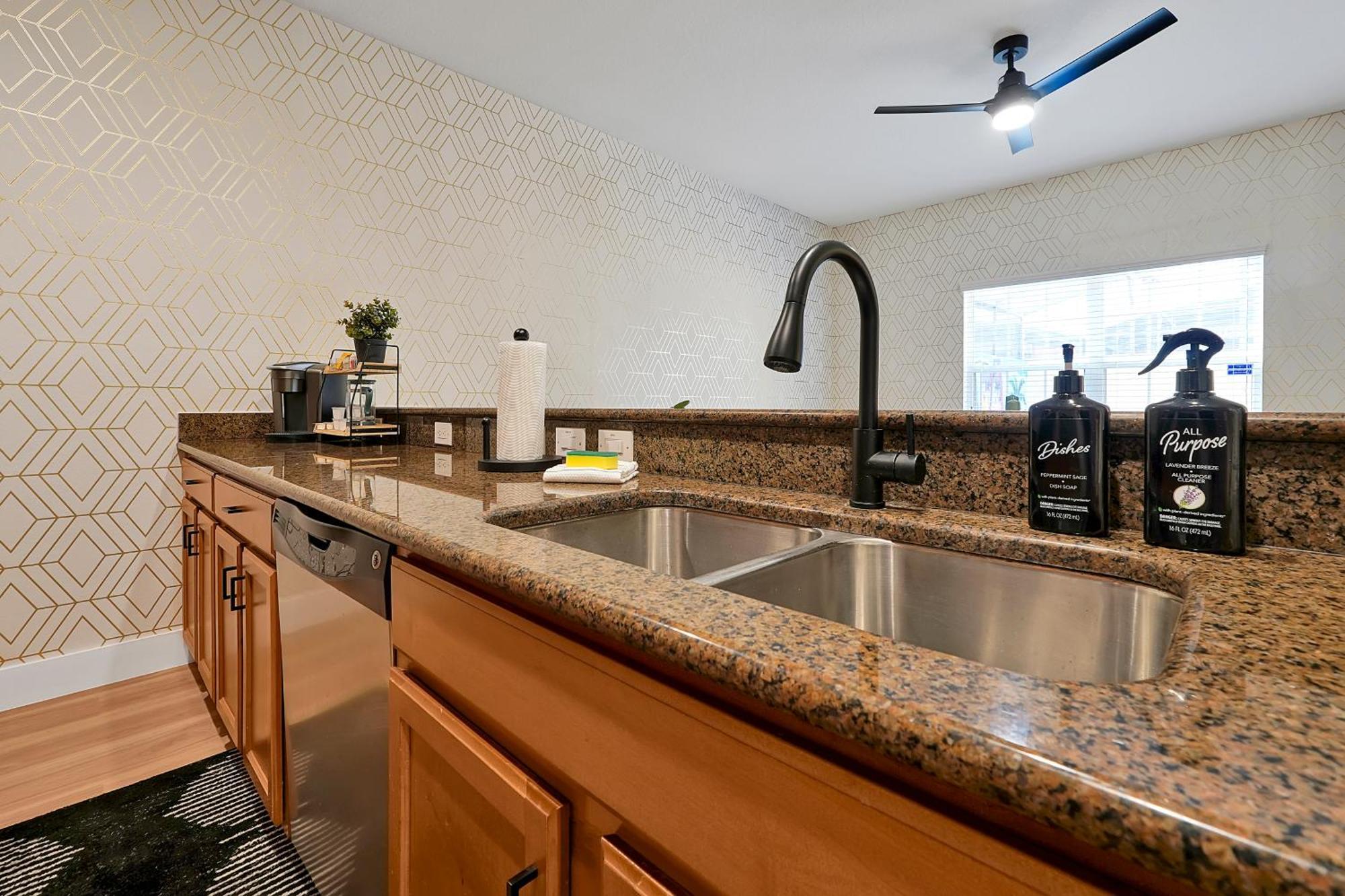Hébergement de vacances Stylish & Cozy Retreat Prime Location Fully Equipped