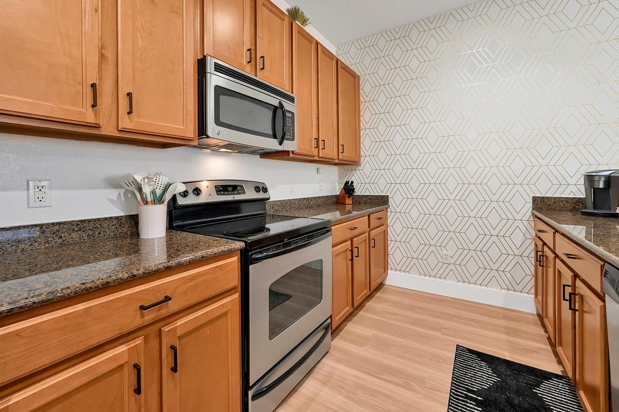 Stylish & Cozy Retreat Prime Location Fully Equipped Hébergement de vacances